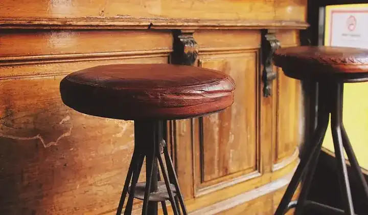 Solid sheesham wood bar stool