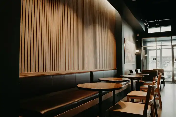 Restaurant, café and bar furniture