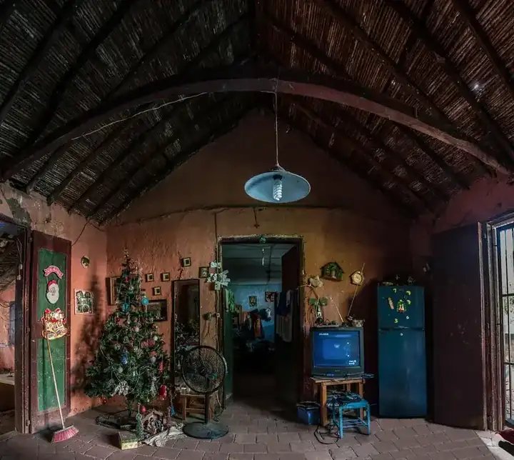 Handgefertigte Weihnachts- und Festtagsdeko aus Holz und Metall, gefertigt in Jodhpur, Indien